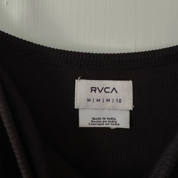 RVCA Black ribbed dress 🌺🖤 - Picture 4 of 5